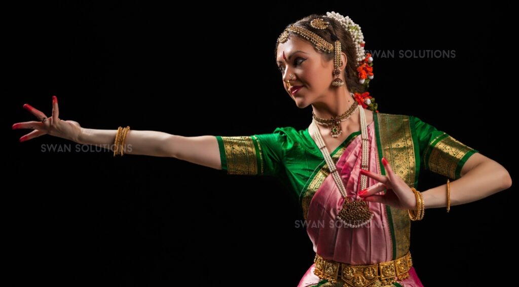 Live Streaming Your Bharatanatyam
